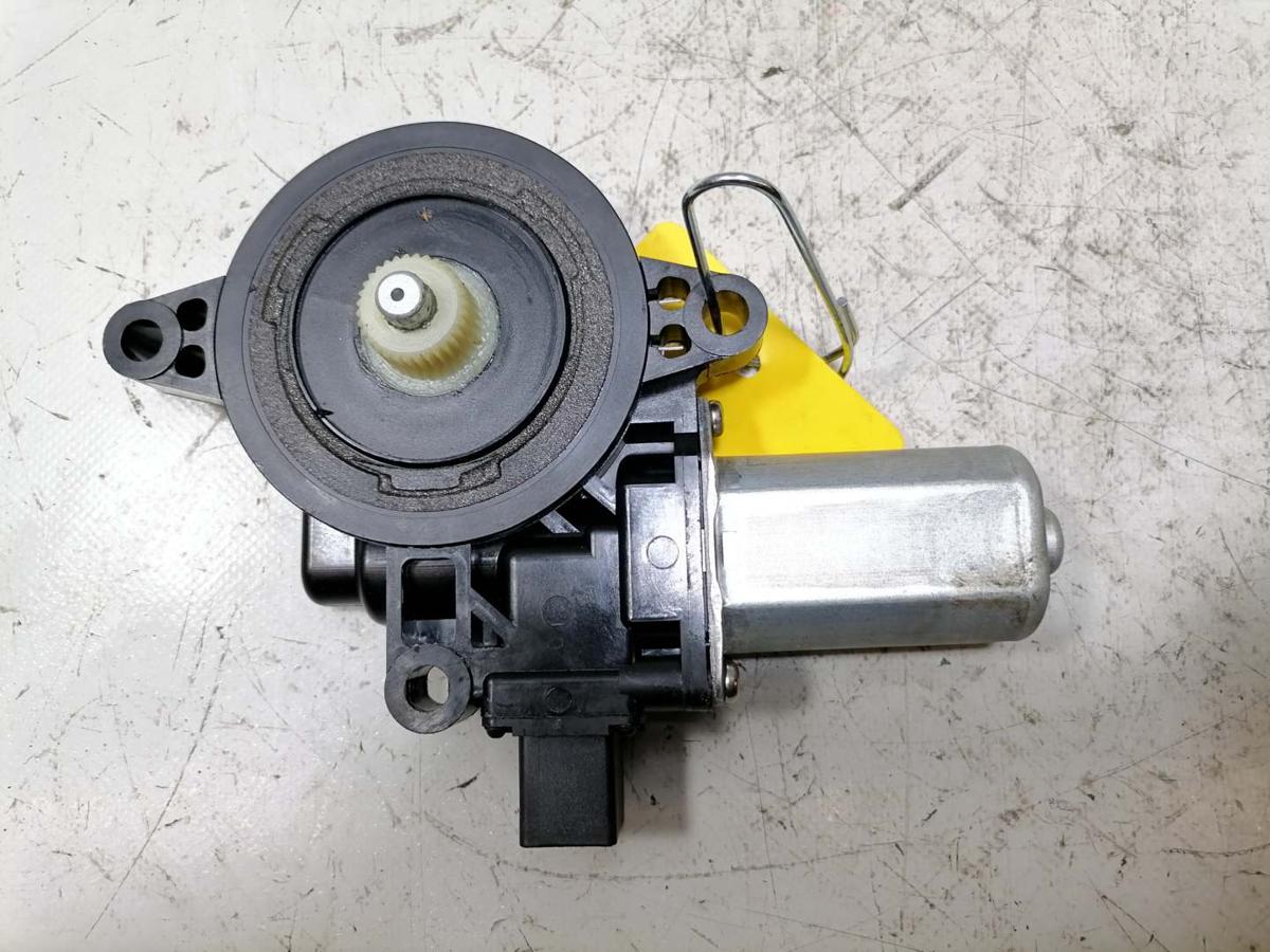 Mazda 6 GJ original Fensterhebermotor hinten rechts Bj.2015